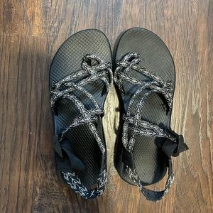 womens chacos